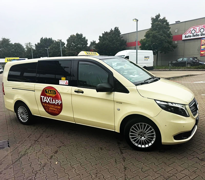 Großraumtaxi in Düsseldorf – bis 8 Plätze